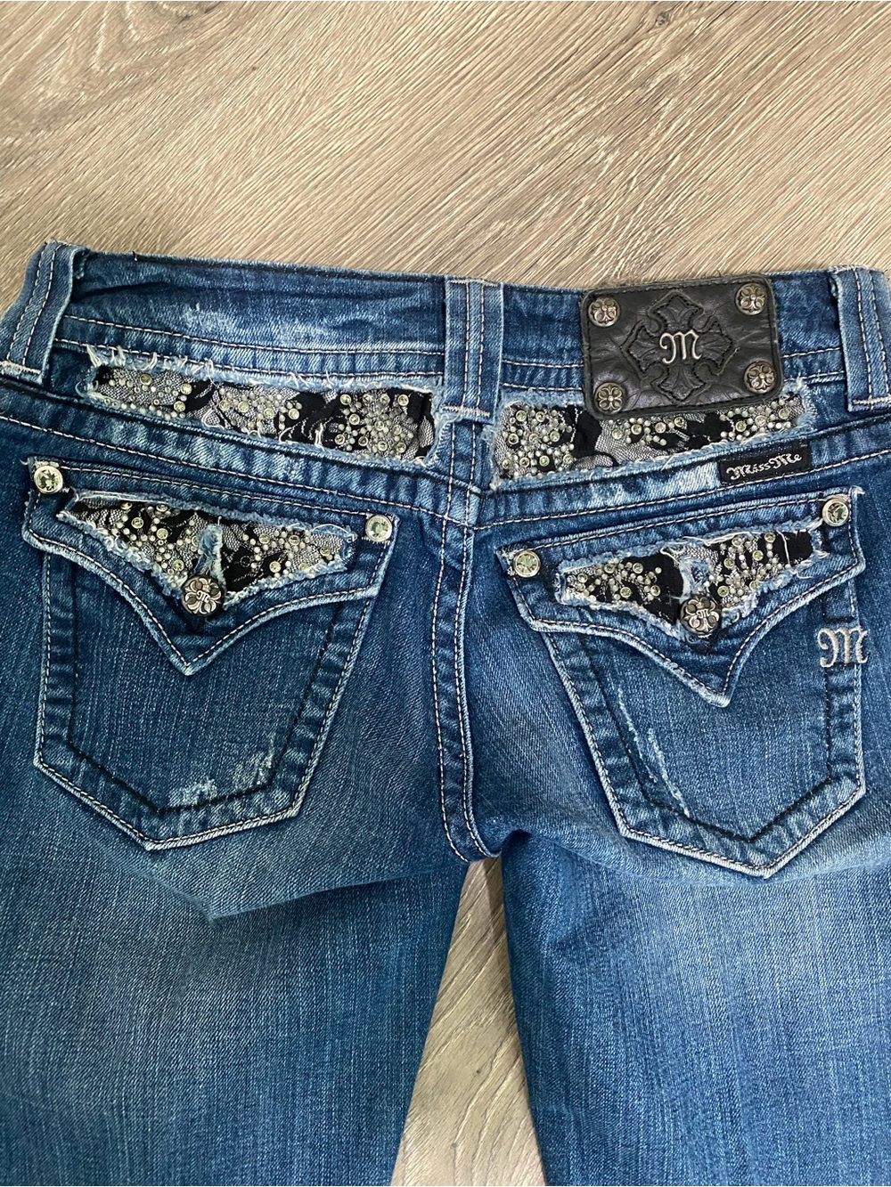 Miss Me Jeans Womens 27 Bootcut Embellished Rhinestone Flap Pocket Y2K Denim